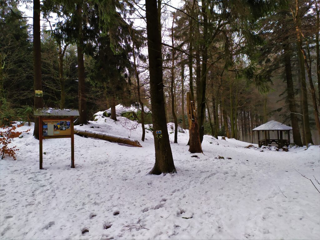 Klášťov